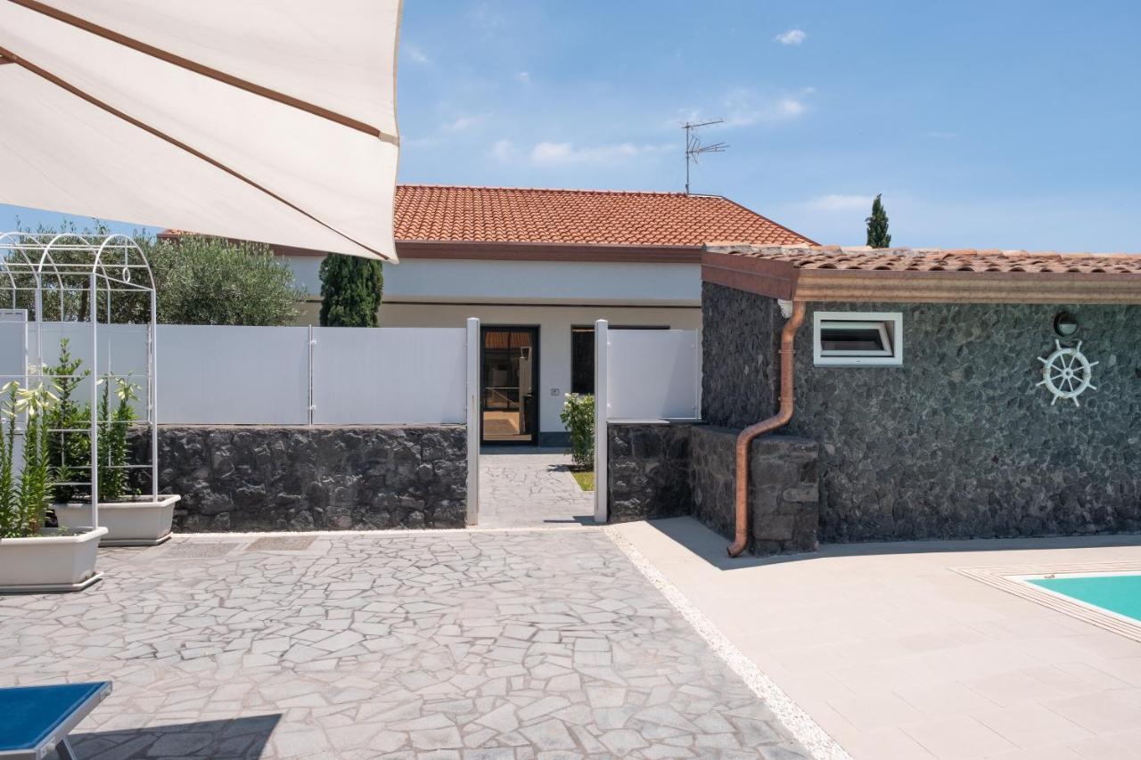Lux Suite Sicily มาสกาลูเชีย ภายนอก รูปภาพ